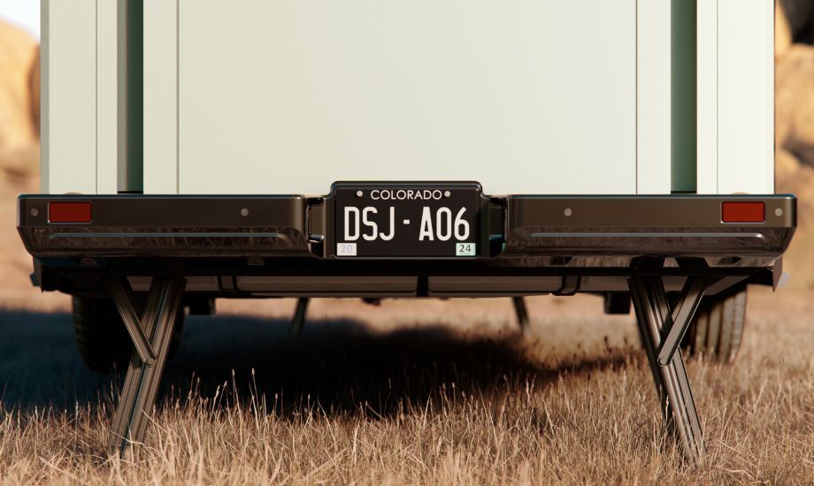 Easy setup with auto-leveling and stabilization 